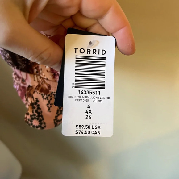 NWT Torrid Bikini Top, size 4X, 26 - Picture 3 of 6